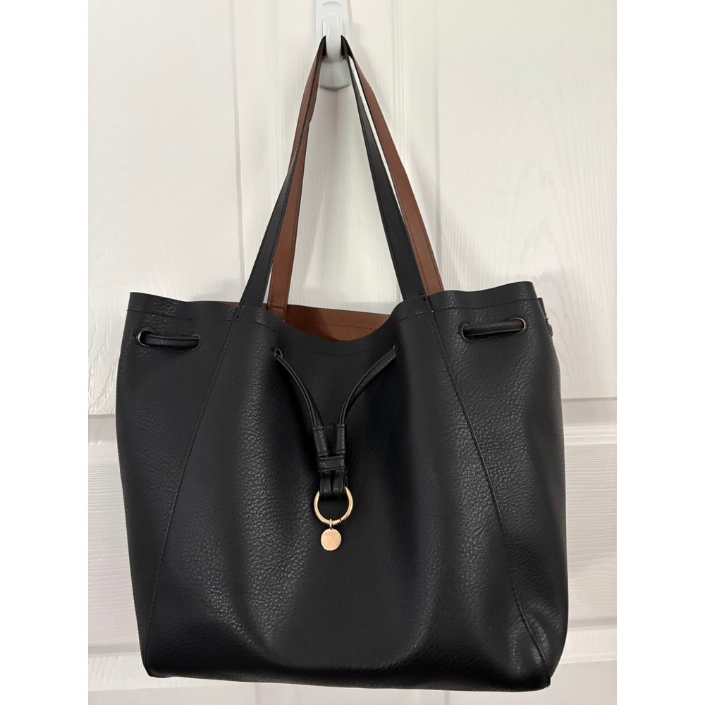 H&M Bucket Tote Bag Black Faux Leather Large Drawstring Shoulder Bag EUC